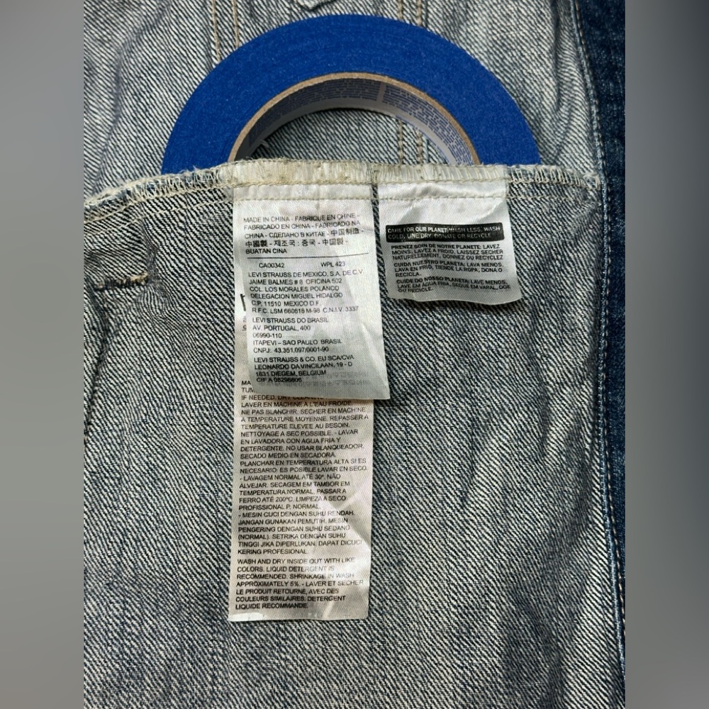 Levi’s Type III Denim Trucker Jacket XL Distressed Wash GUC - Picture 10 of 12